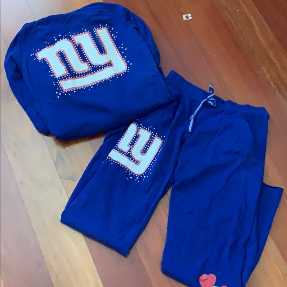 Pink NY giants NFL collab jogger outfit